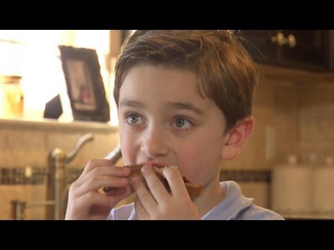 Boy With Extreme Meals Allergy Can Totally Negate 7 Foods | Honest Morning The US | ABC News